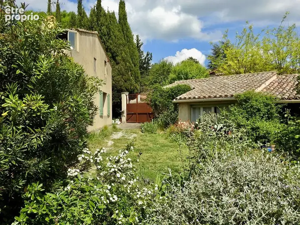 Maison 5 pièces 118 m² à vendre à Villeneuve-Les-Avignon (30400) - photo 4