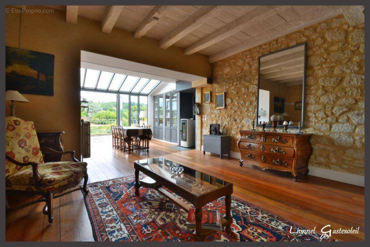Maison de ville de caractère à vendre 3 à 4 chambres avec vue sur la Dordogne à SAINTE FOY LA GRANDE (33) - photo 31