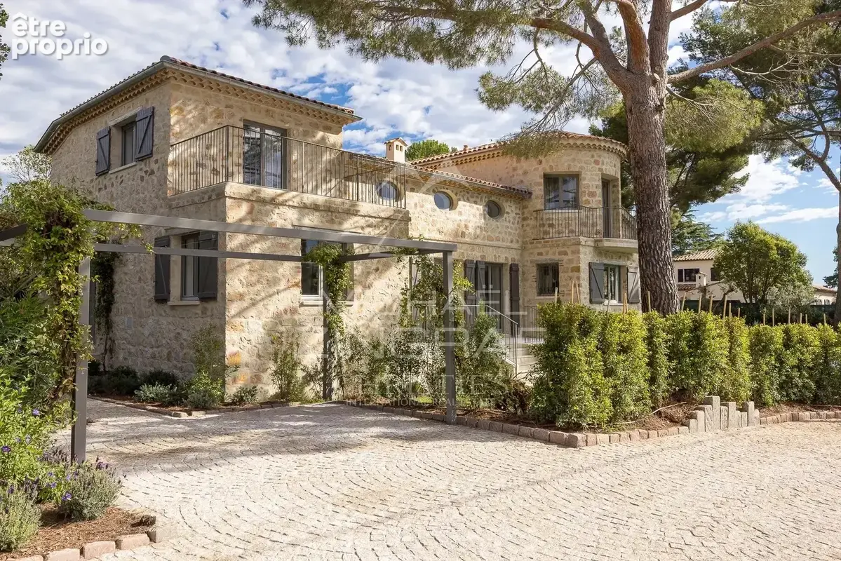 Cap d’Antibes – Une Adresse d’Exception au Cœur de la Riviera - photo 8