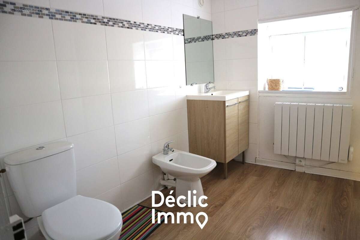 La Jarrie - Maison de 103 m2 3 chambres  Terrasse  Commerces à pied - photo 7