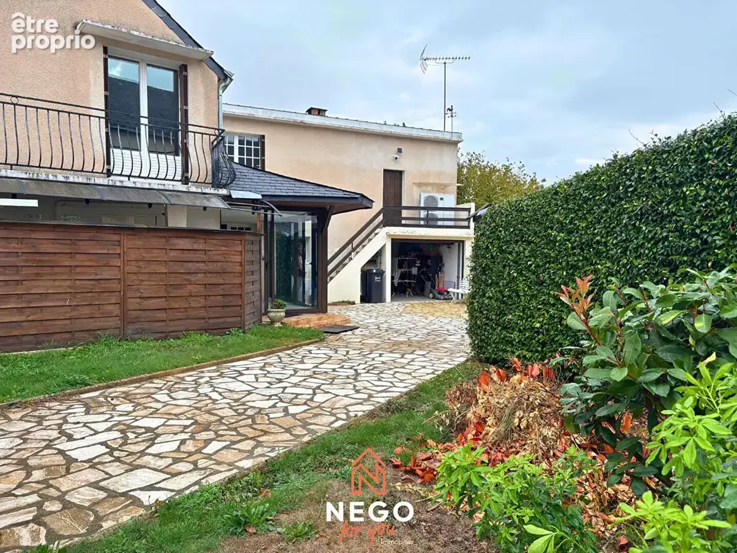 Maison  avec véranda - photo 2
