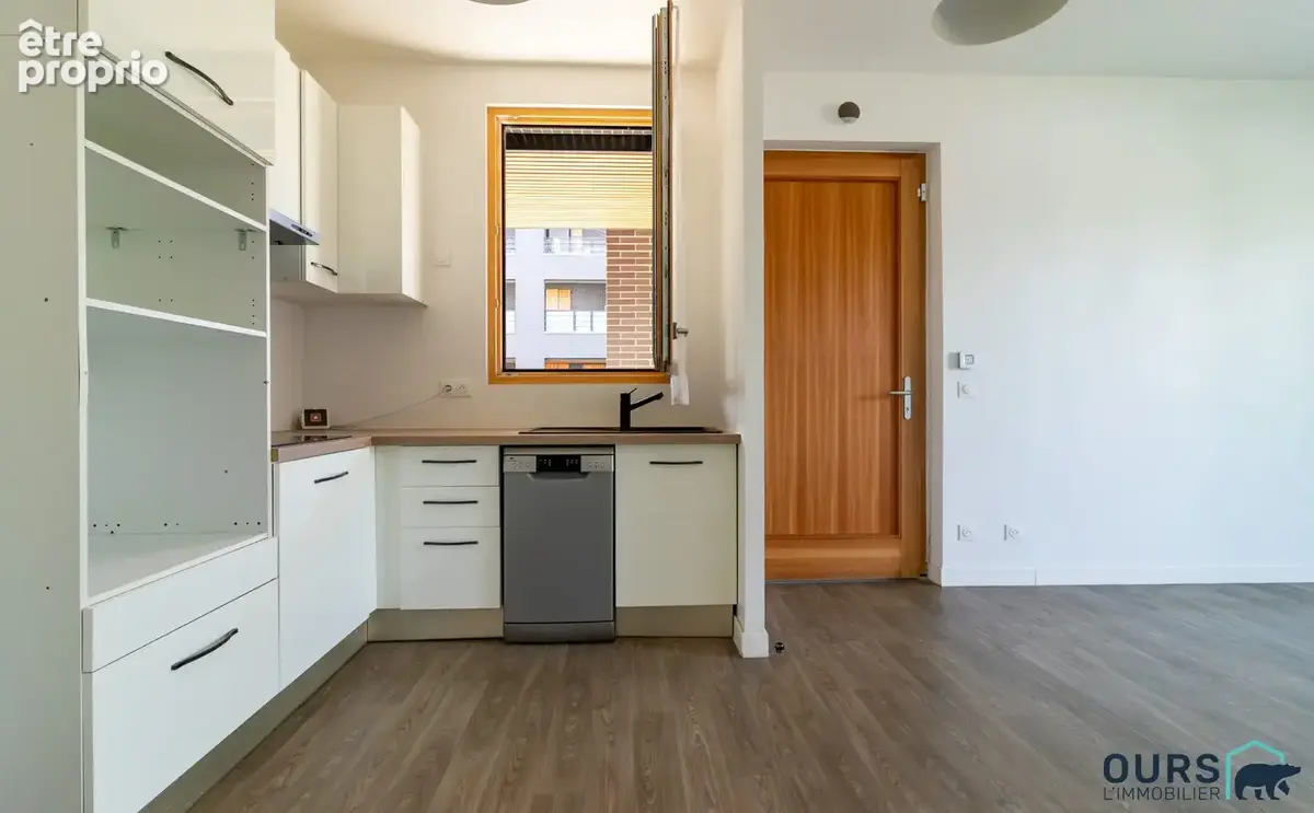 Appartement 3 pièces 57 m² à vendre à Saint-Denis (93200) - photo 7