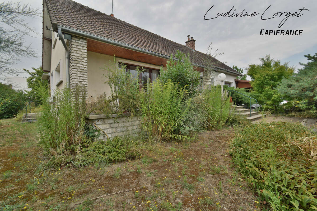 Maison traditionnelle à vendre avec travaux à Soissons(02) bien situé – 6 pièces- 140 m² habitables–Vivable de plain- pied–4 cha - photo 18