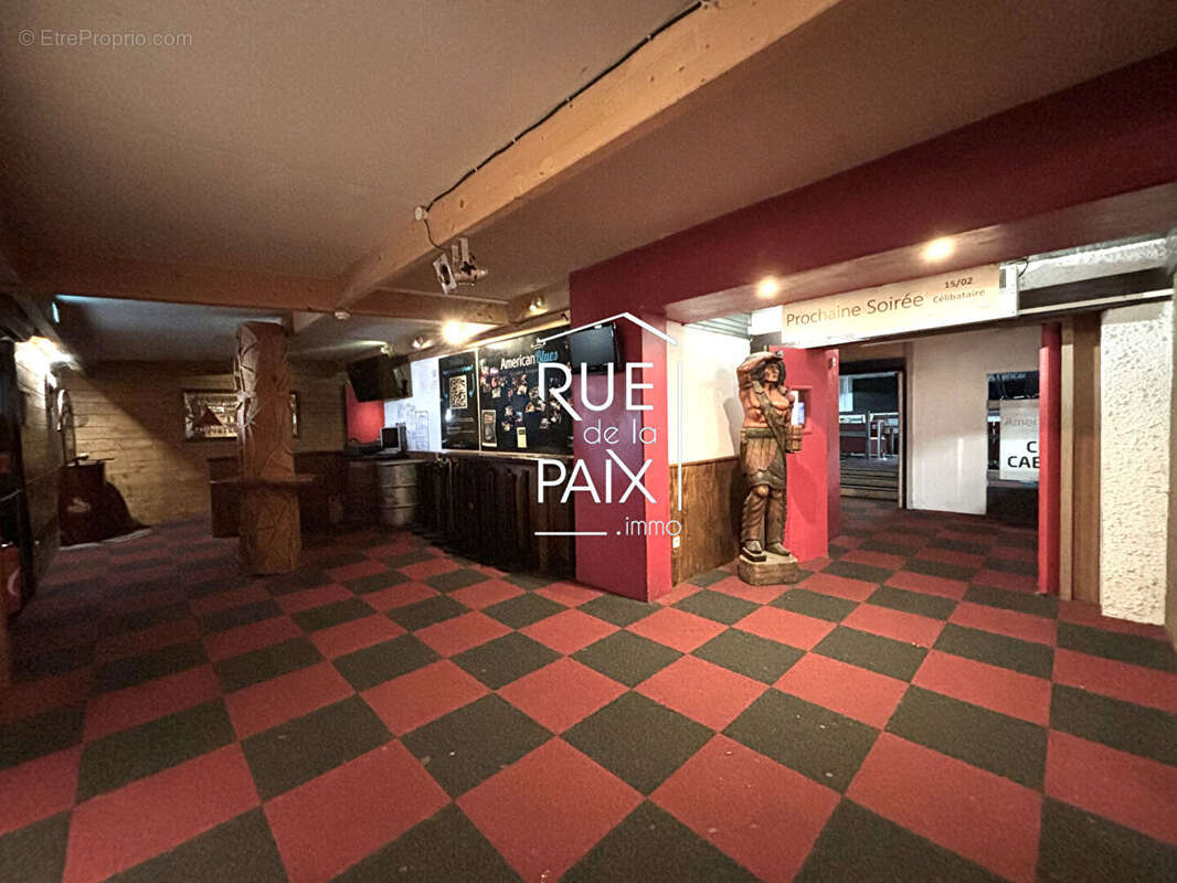 Commerce à PARTHENAY