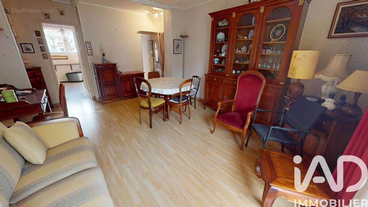 Photo 2 - Appartement à SAINT-FARGEAU-PONTHIERRY