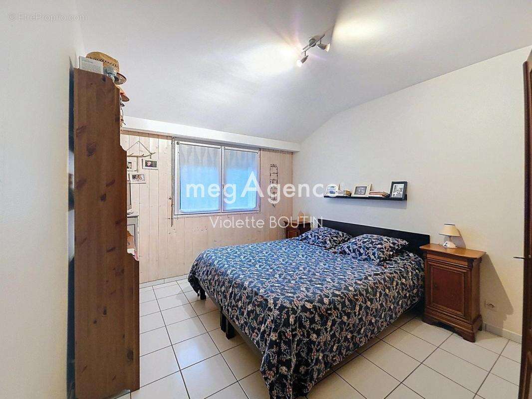 Maison à TREMENTINES