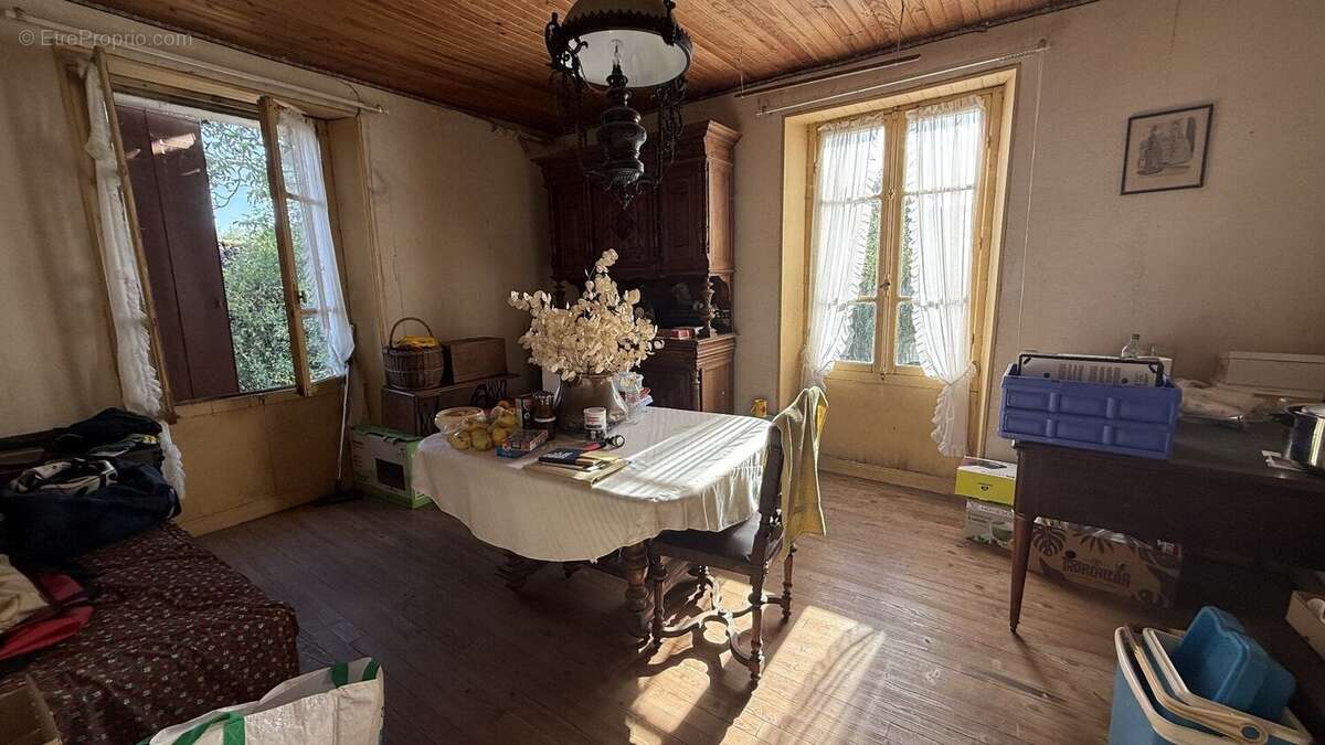 Maison à PRENDEIGNES