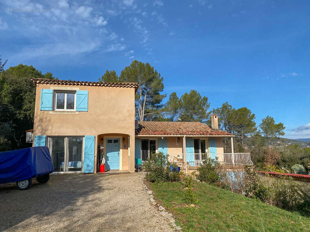 Maison à LORGUES