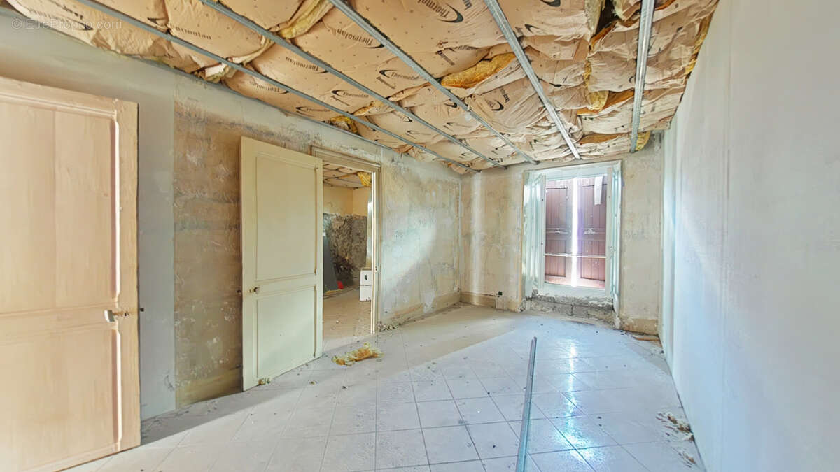 Appartement à LA MURE
