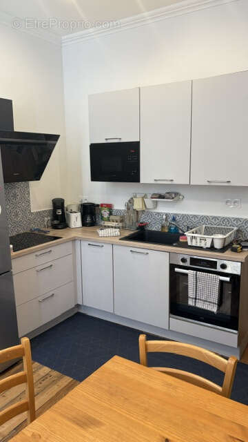 T3 rénové CHAMBERY - 75 m2 - IDEAL COLOCATION 3 étudiants- rentabilité 8% - 195 000 euros - photo 2