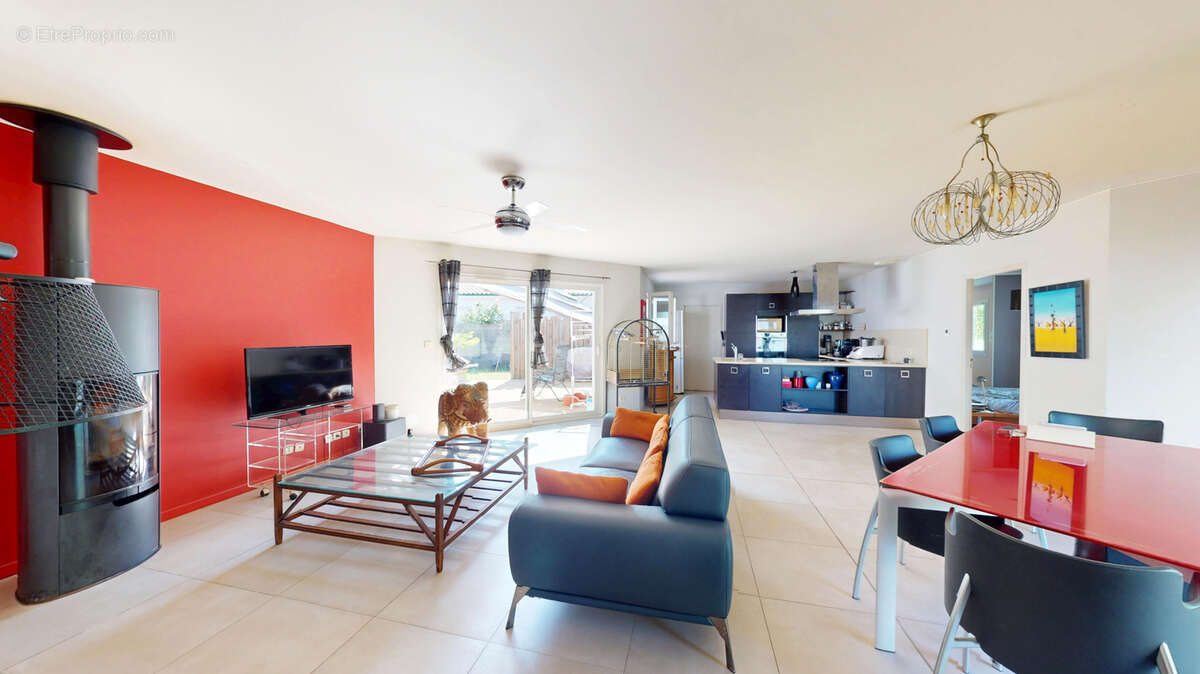 Anglet Brindos : Maison contemporaine T5 de plain-pied avec piscine - photo 3