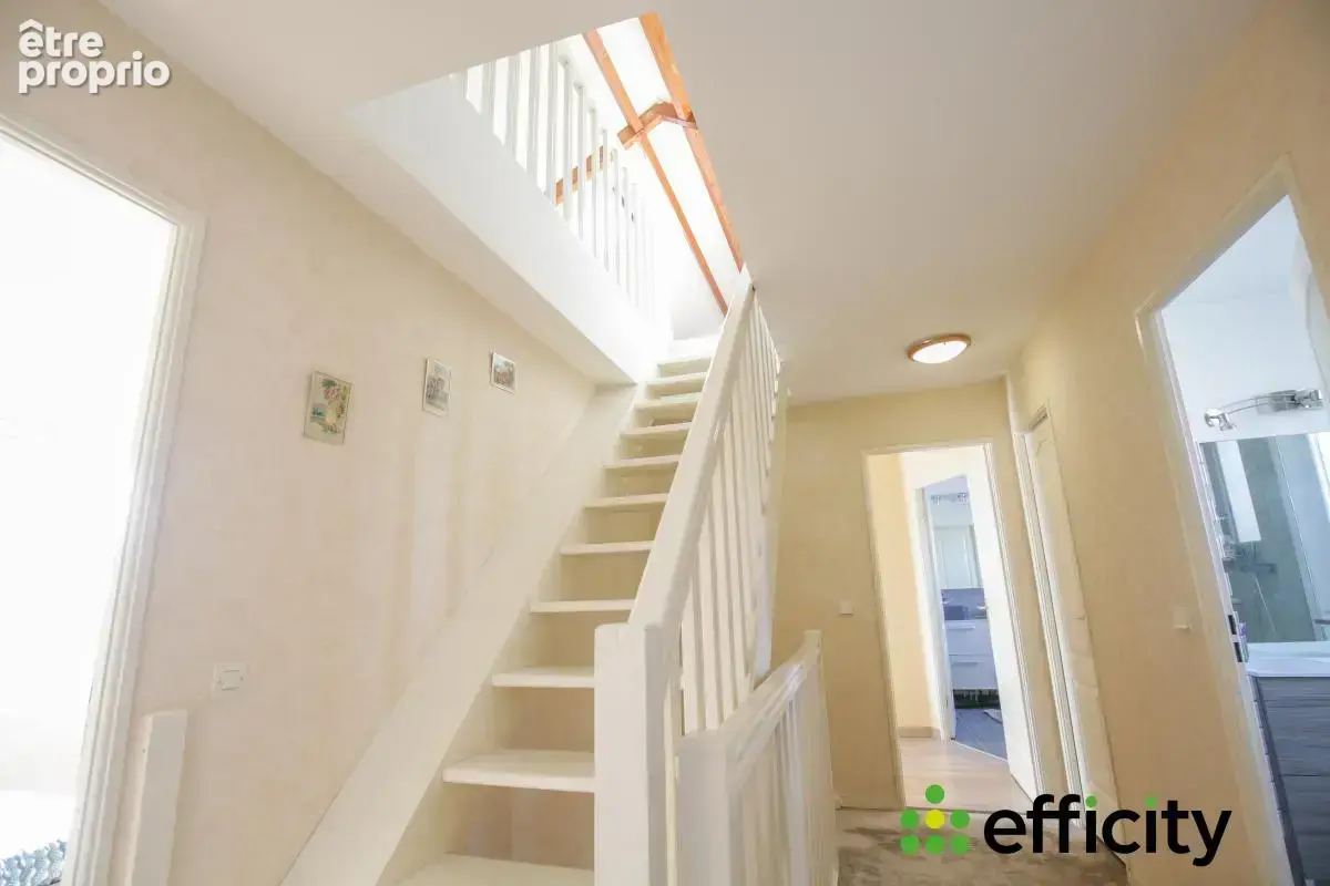 Maison 144 m² à Epone  - photo 18