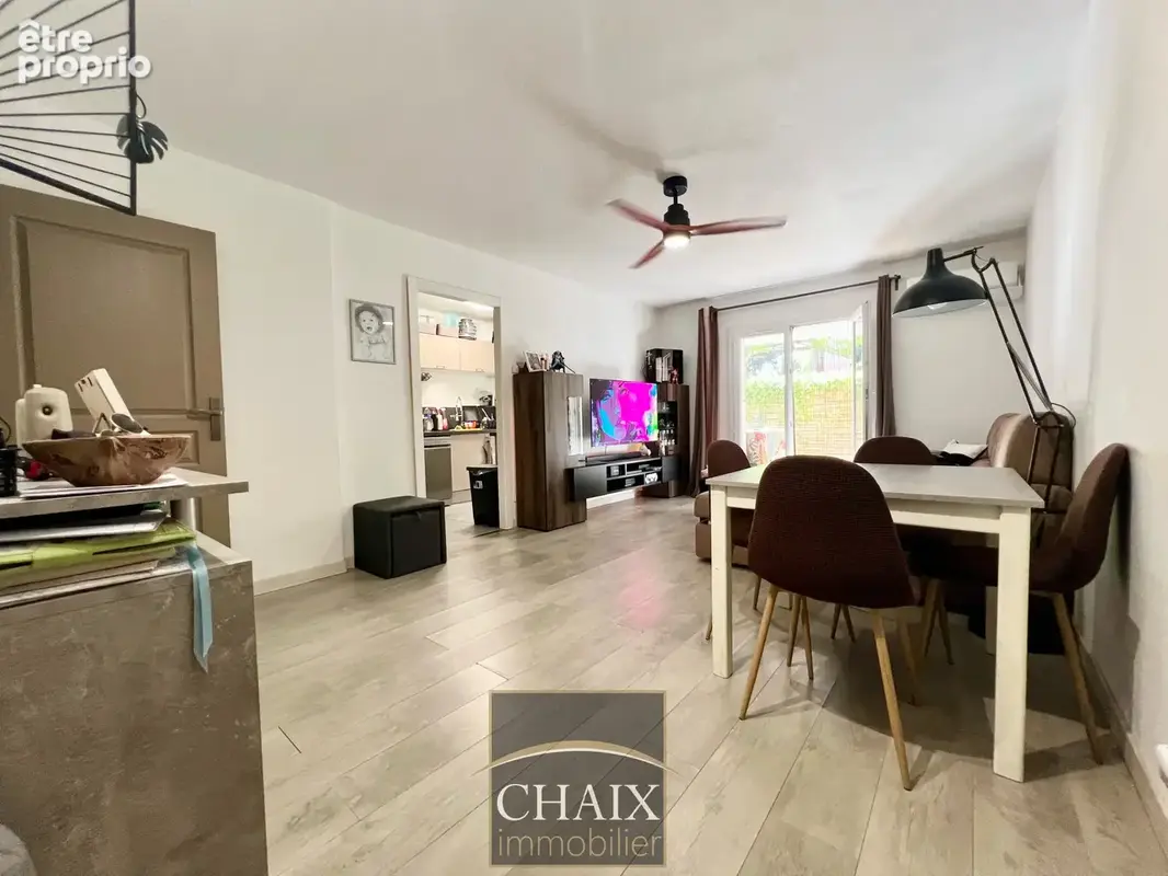 13400 AUBAGNE - Appartement type 3 rez-de-jardin avec extérieur et parking dans le centre - photo 16
