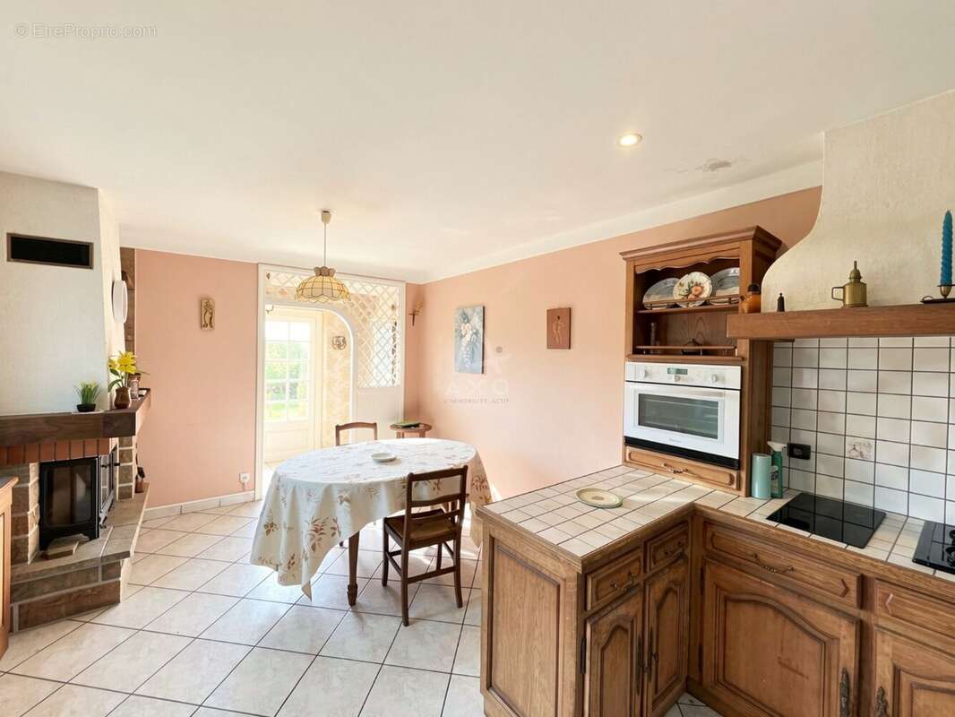 Maison à CHAUCHE