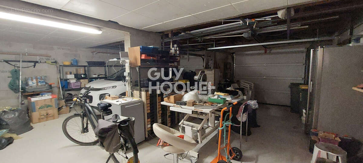 Rare sur La Légue ! Élégante maison familiale prête à vivre avec piscine et double garage - photo 12