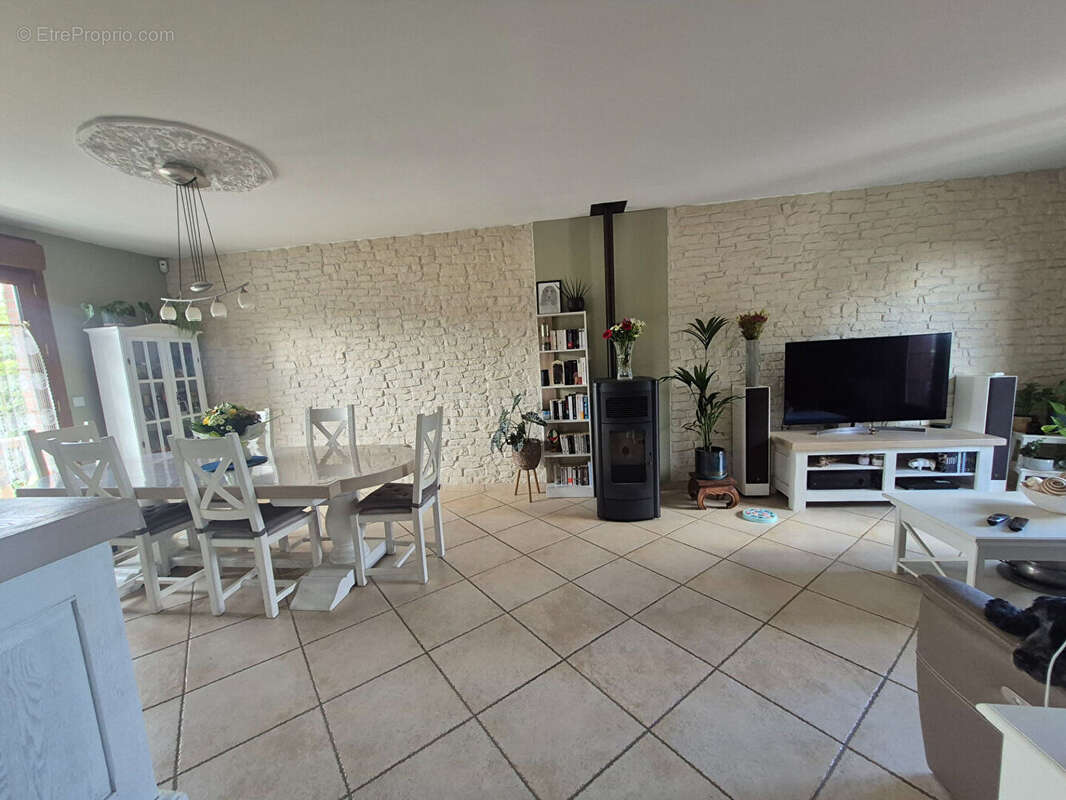 Maison à BOUVIGNY-BOYEFFLES