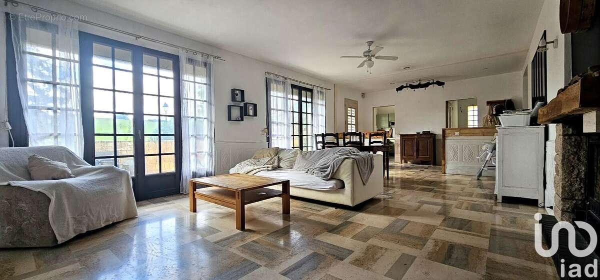 Photo 8 - Maison à CHARNY