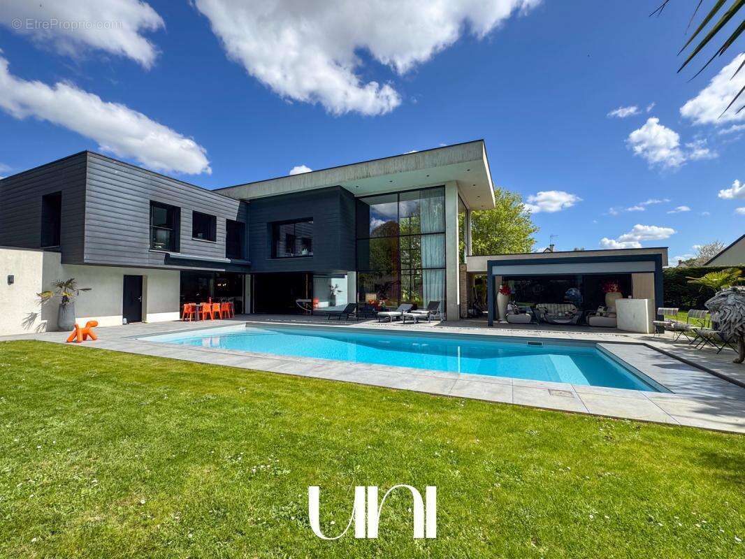 Maison à SAINT-CONTEST