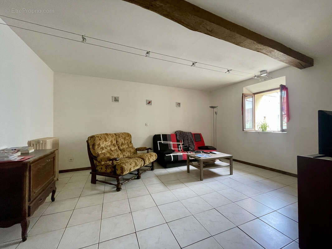 Maison à VIC-EN-BIGORRE