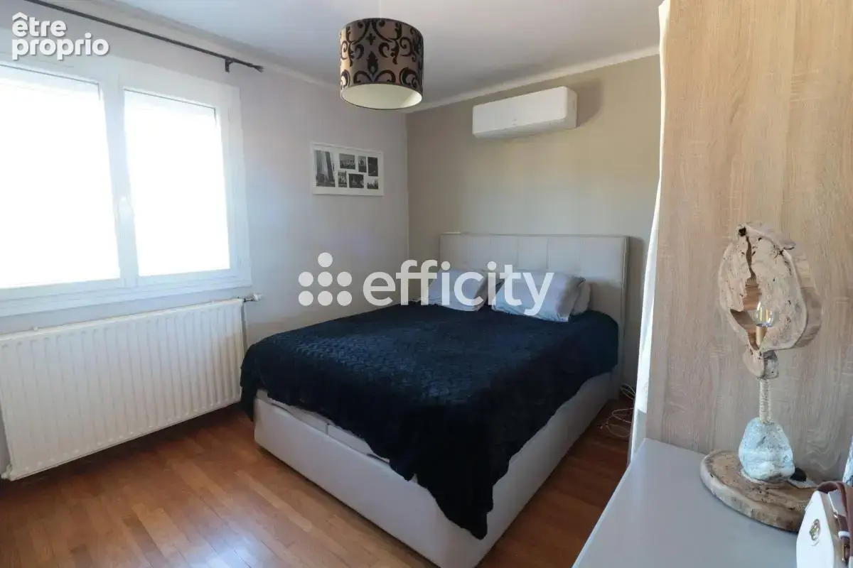 Maison 7 pièces 155 m² à vendre à Chazay-D'azergues (69380) - photo 7