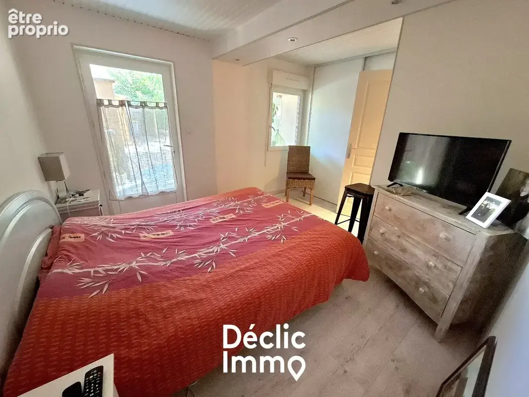 Maison Cur de Ville avec Jardin, Piscine & Logement Indépendant ! - photo 9
