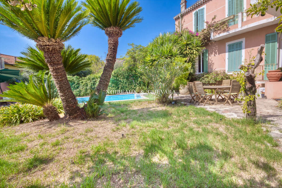 Maison à CANNES