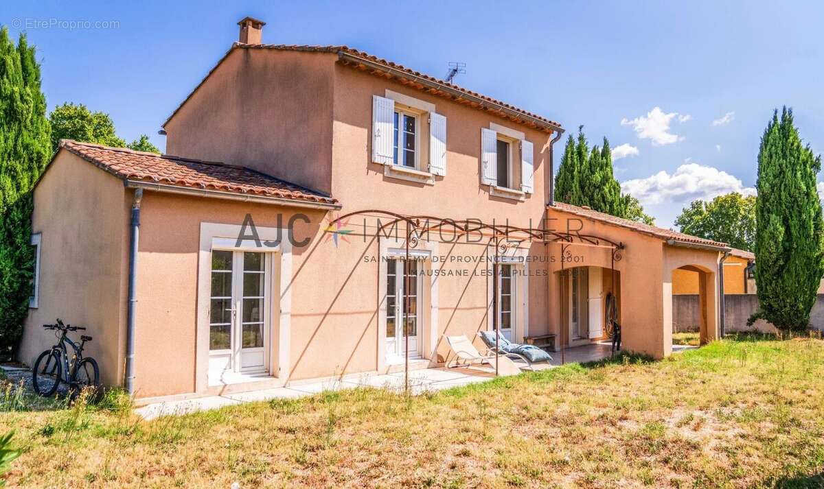 Maison vue alpilles, jardin et potentiel piscine - saint-remy-de-provence - photo 5