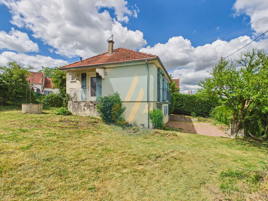 Maison à GERMIGNY-SUR-LOIRE