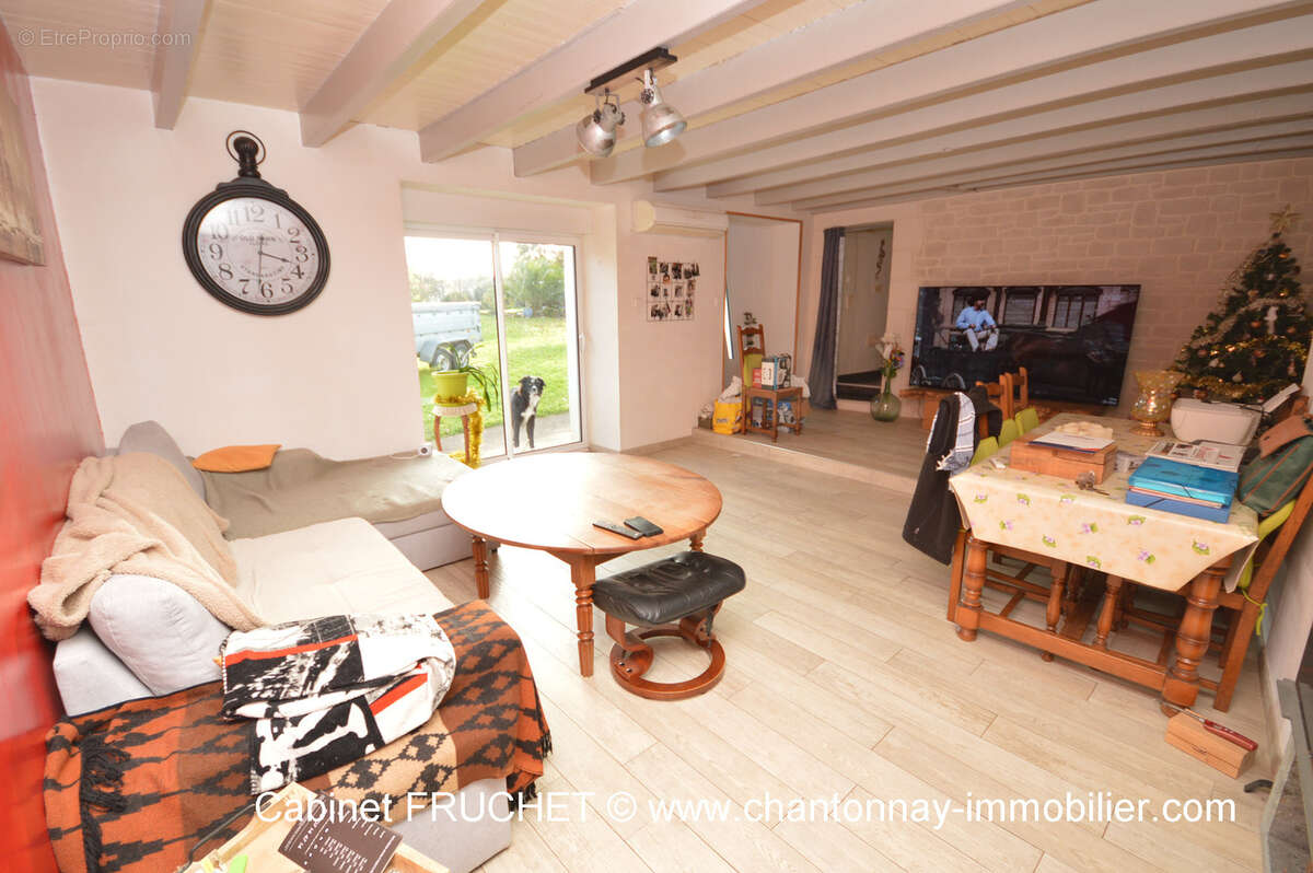 Maison à CHANTONNAY