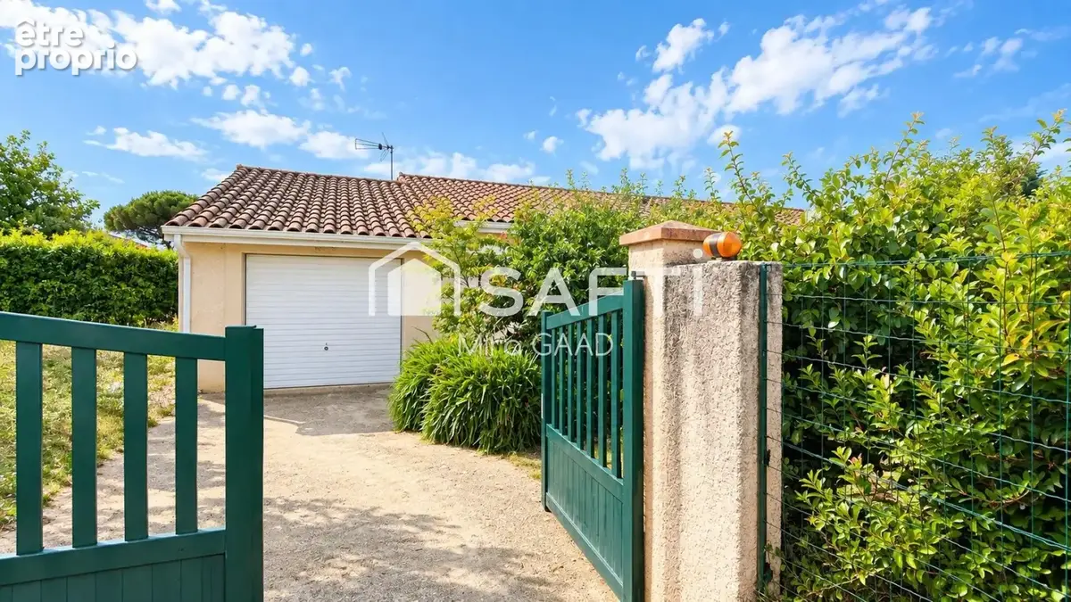 Photo 1 - Maison à SAINT-SULPICE