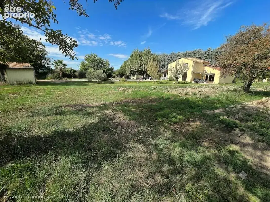 EXCLUSIVITE ! Propriété d'exception de 170 m² + véranda de 21 m2 sur 3 hectares avec piscine, box à chevaux & dépendances – Pert - photo 6