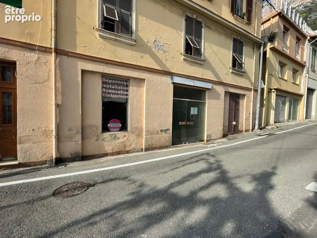 Photo Commerce à Cap-D'ail au prix de 310 000€