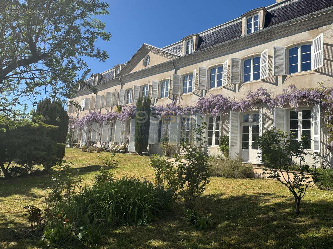 Autre à TREVOUX