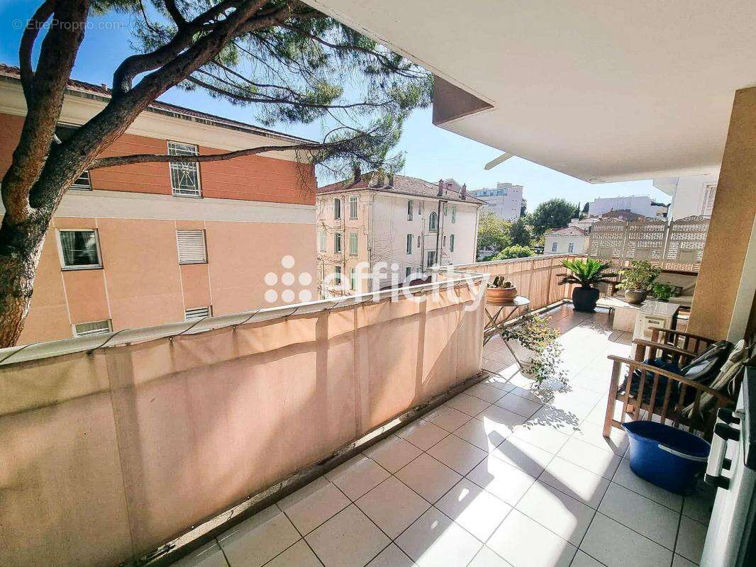 Appartement à CANNES