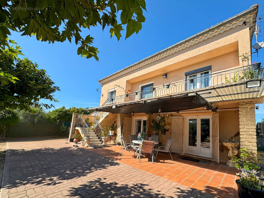 Maison à BEDARRIDES