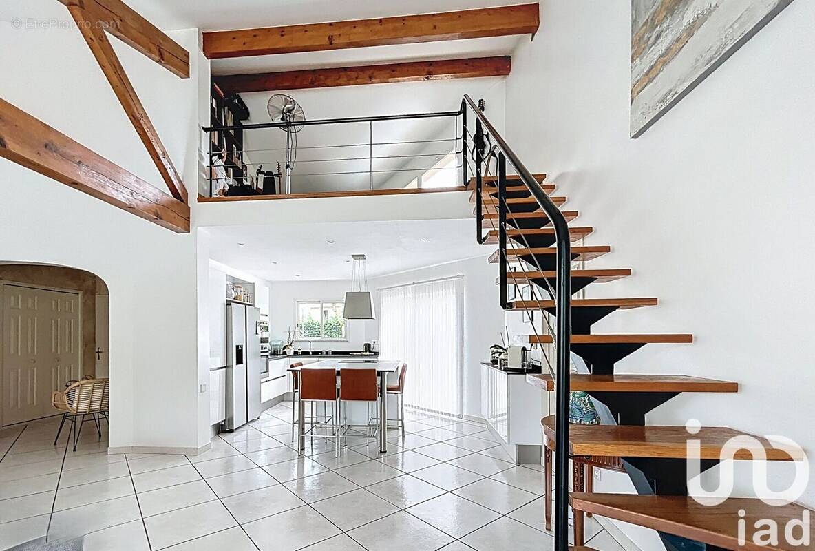 Photo 1 - Maison à SAINT-LOUP-CAMMAS