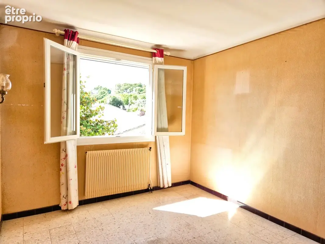 Maison avec garage et jardin en centre-ville - photo 14