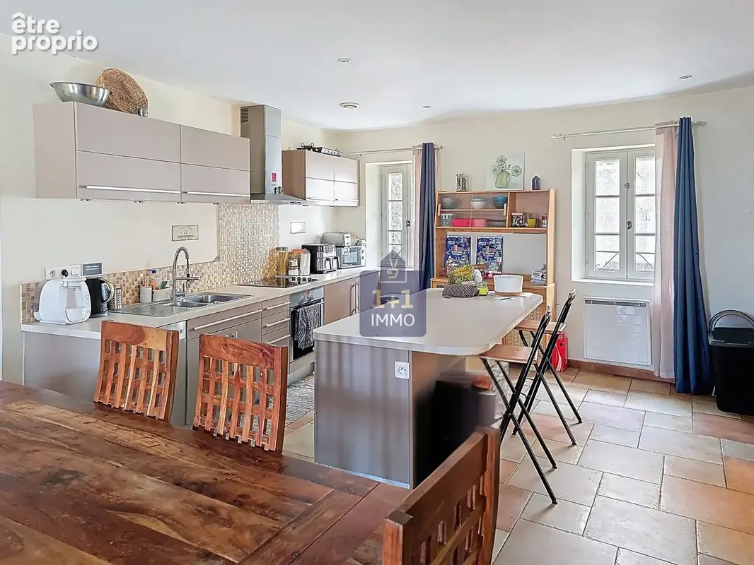 Appartement 72 m² à Seillans  - photo 4