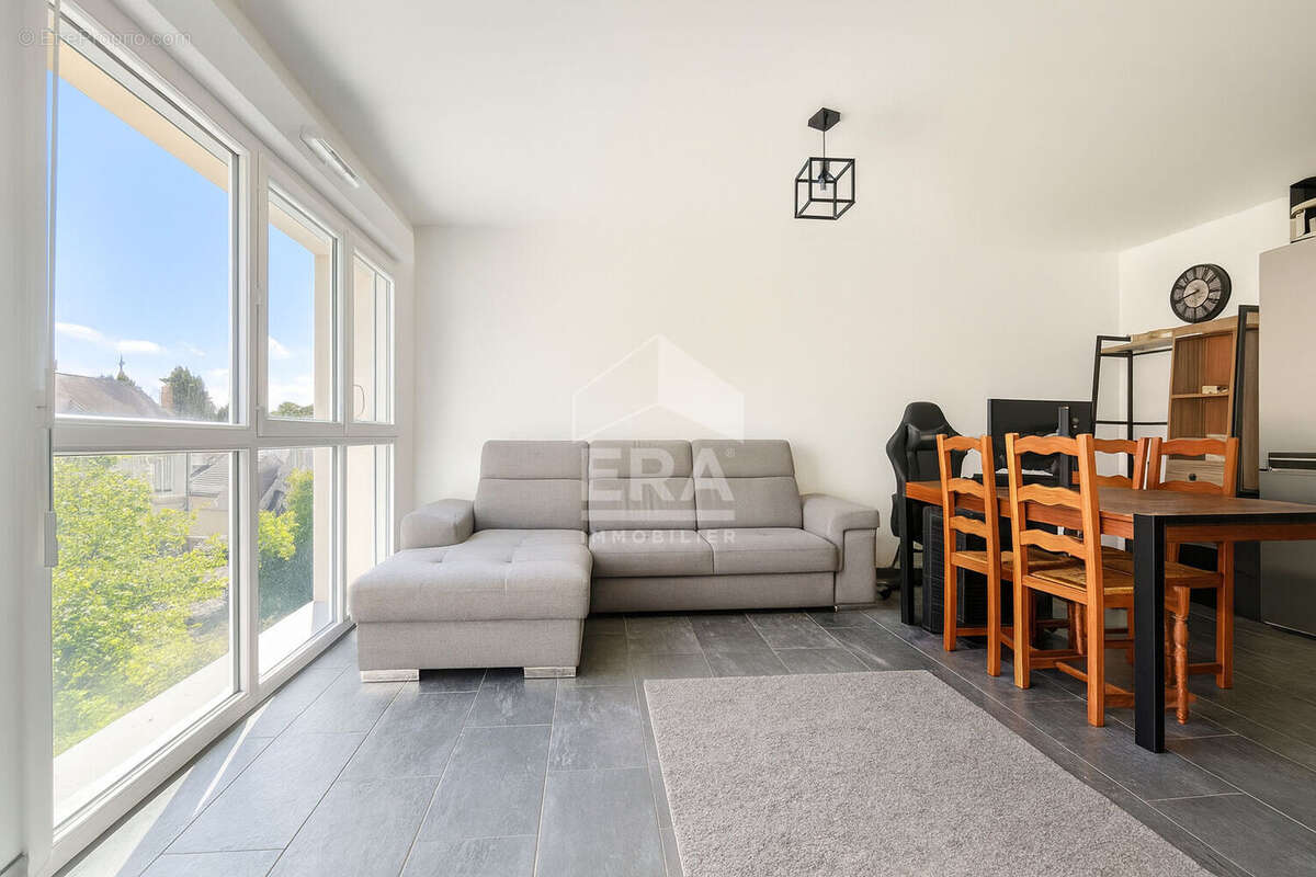 Appartement à BALLANCOURT-SUR-ESSONNE