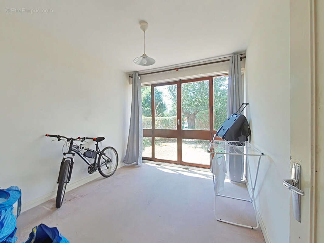 Appartement à FONTENAY-LE-FLEURY