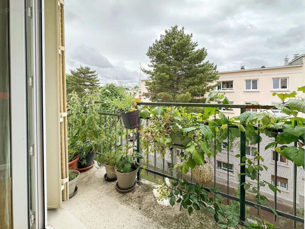 Appartement à BOURG-LA-REINE