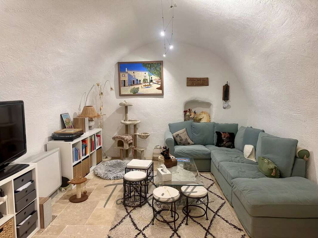 Maison à GRIGNAN