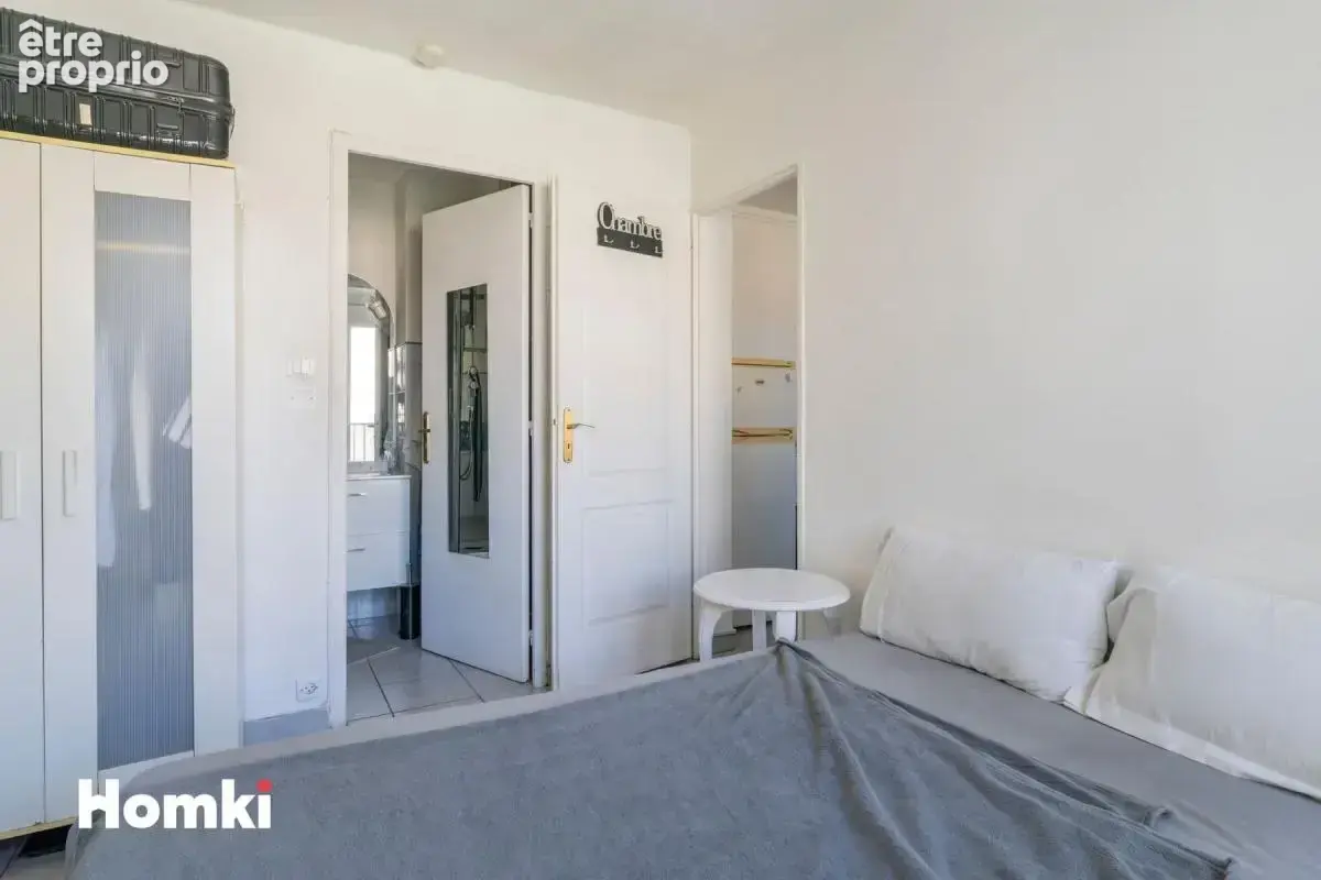 Appartement T2 de 25 m² à Marseille 13007, Rue Rigord - photo 7