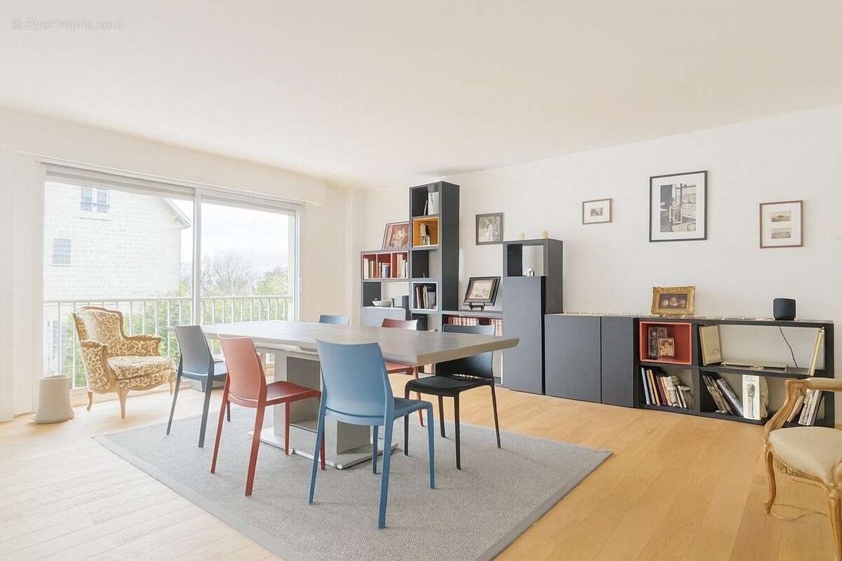 Appartement à LE VESINET