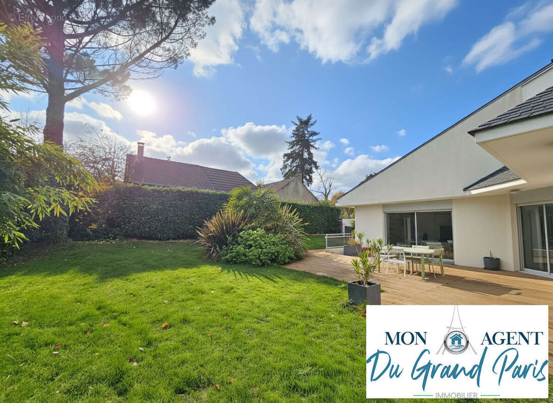 Maison à JOUY-EN-JOSAS