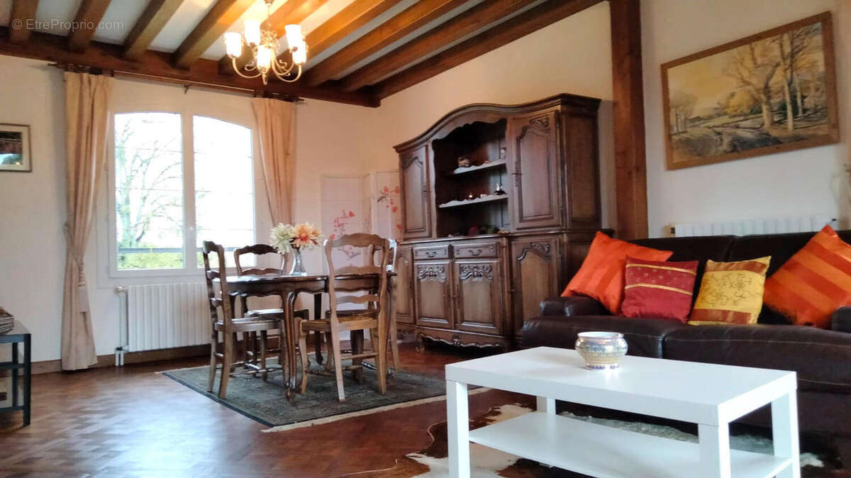 SEJOUR - Maison à NOUIC