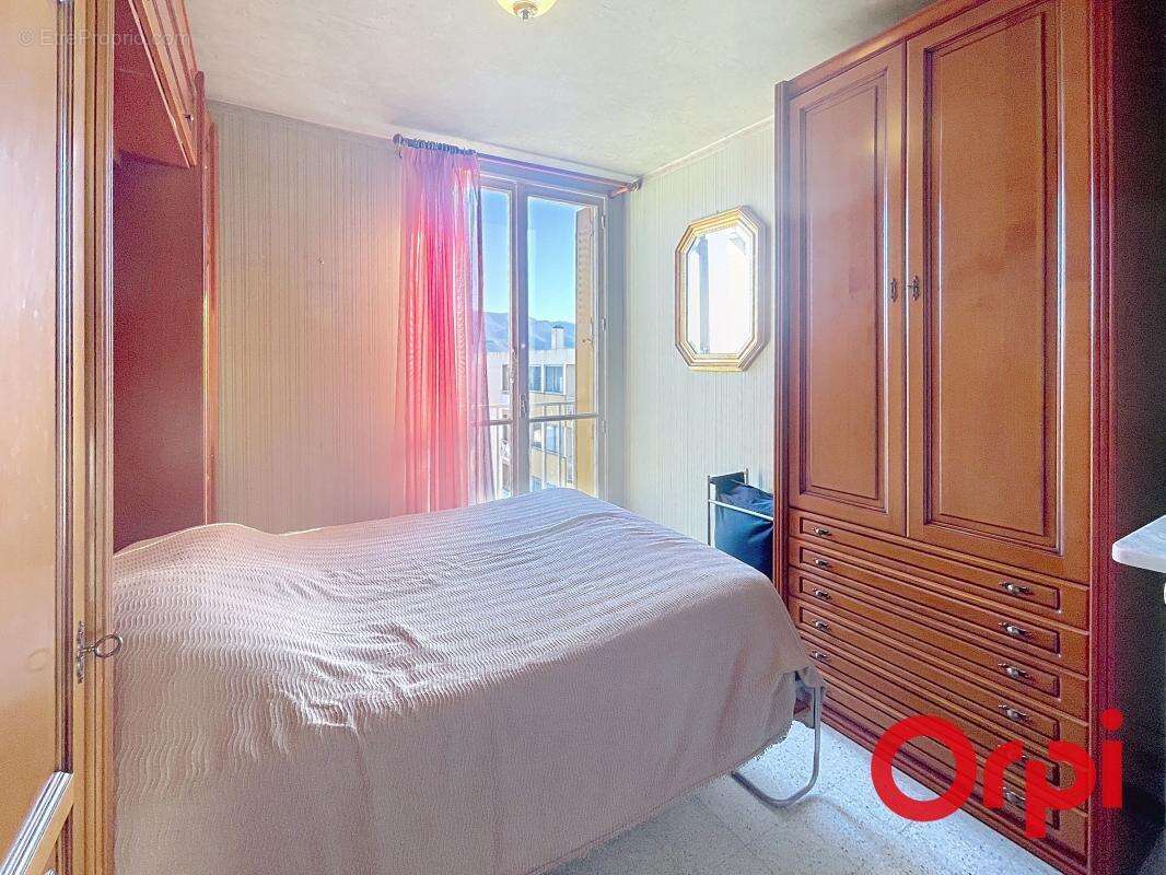 Appartement à MARSEILLE-12E