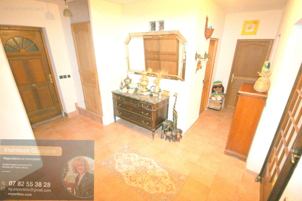VILLA T8, quartier les BOUDRES - photo 10