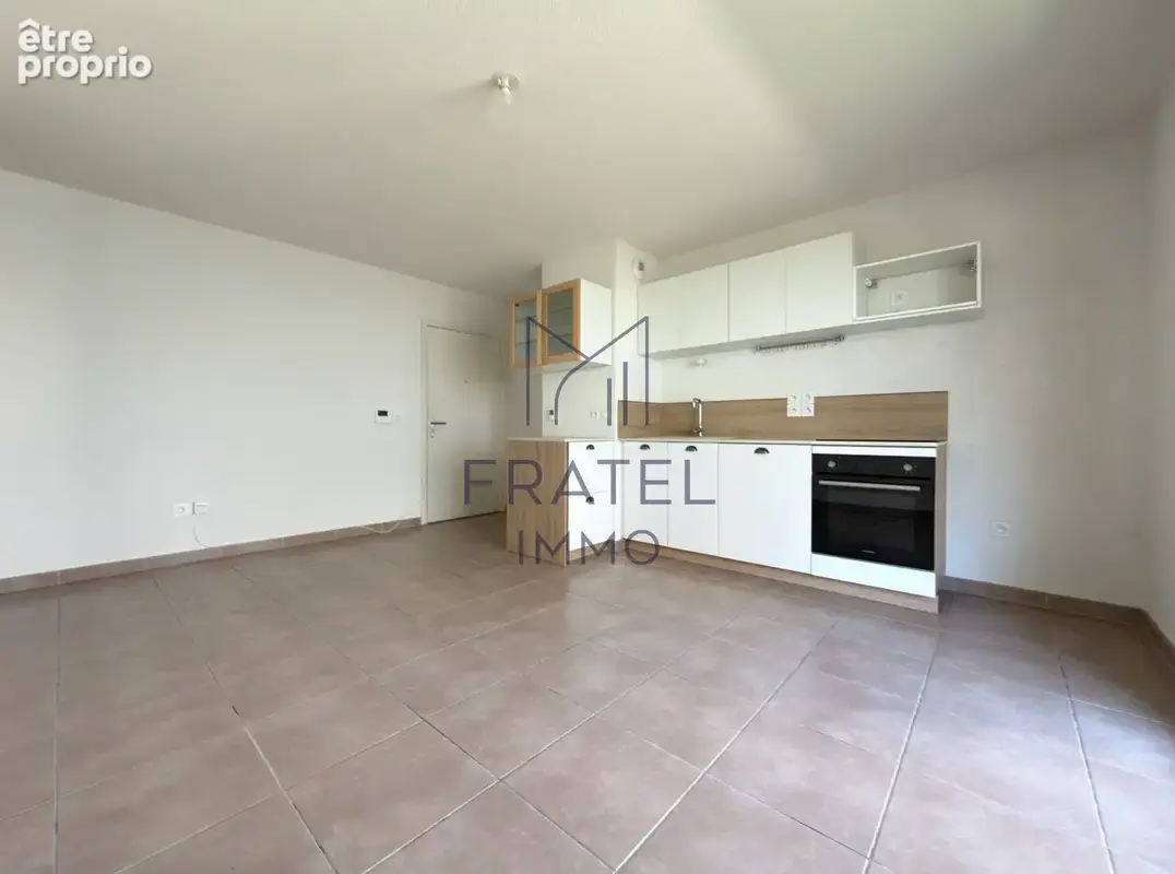 Ovalie t2 de 44 m2 avec terrasse - photo 4