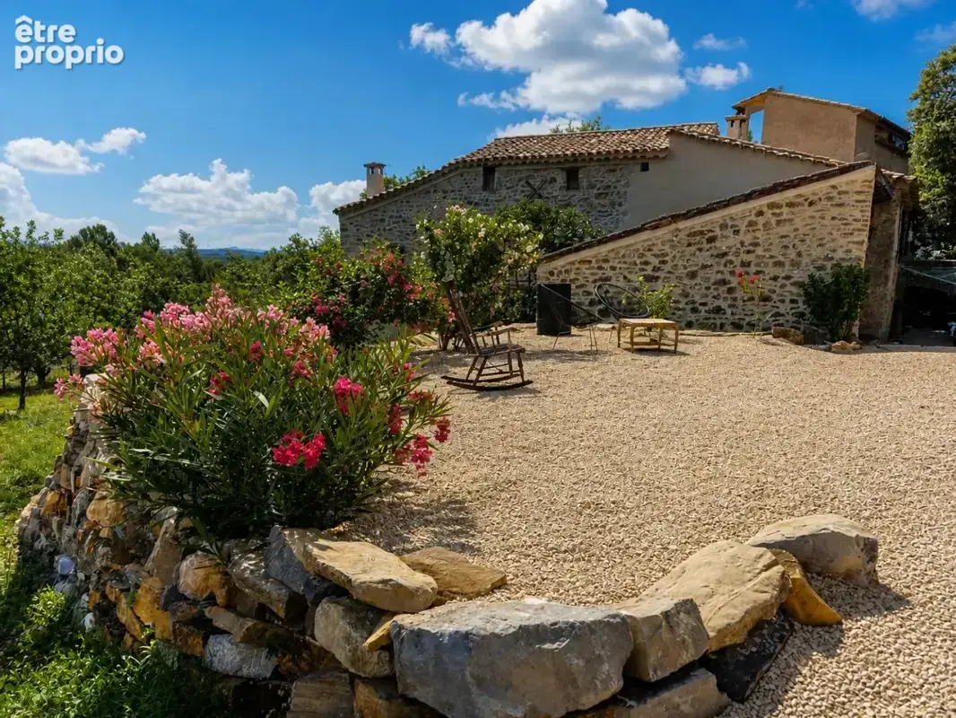 Maison de 4 pièces de 210 m² à Tornac - photo 19